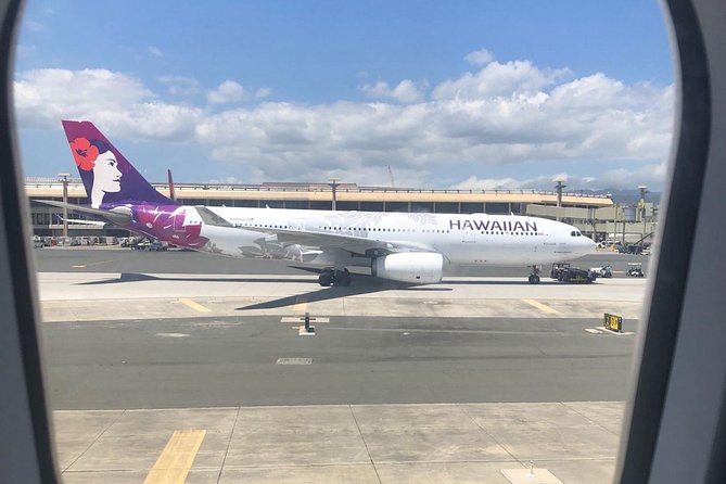 Honolulu Hawaii Airport Transfer - Meeting your driver after landing