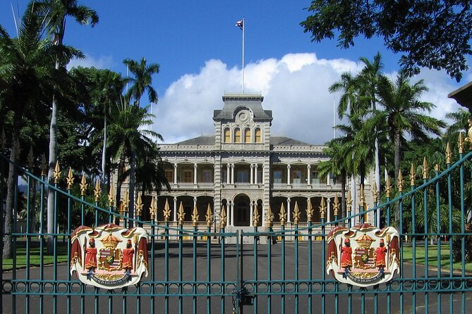 Honolulu Historic District a Smartphone Audio Walking Tour - Hawaii Theatre and local performance culture