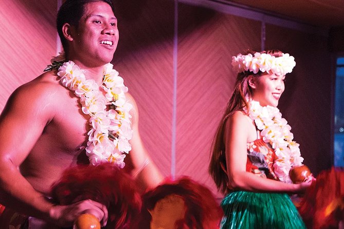Honolulu: Pacific Star Sunset Dinner Cruise and Show - Sunset views from Waikiki to the Kahala Gold Coast
