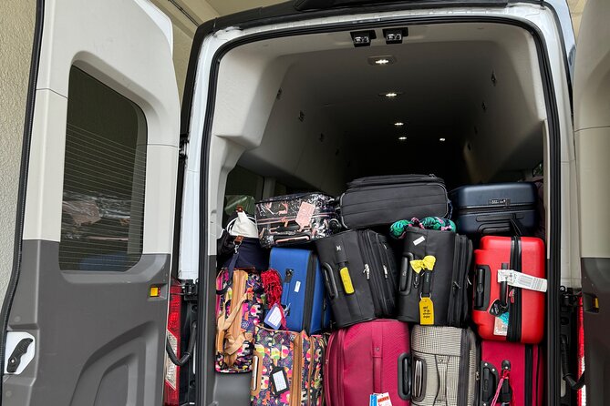 Honolulu Private Transfer: Airport, Port, Hotel (1-12 Passengers) - The van ride to Waikiki
