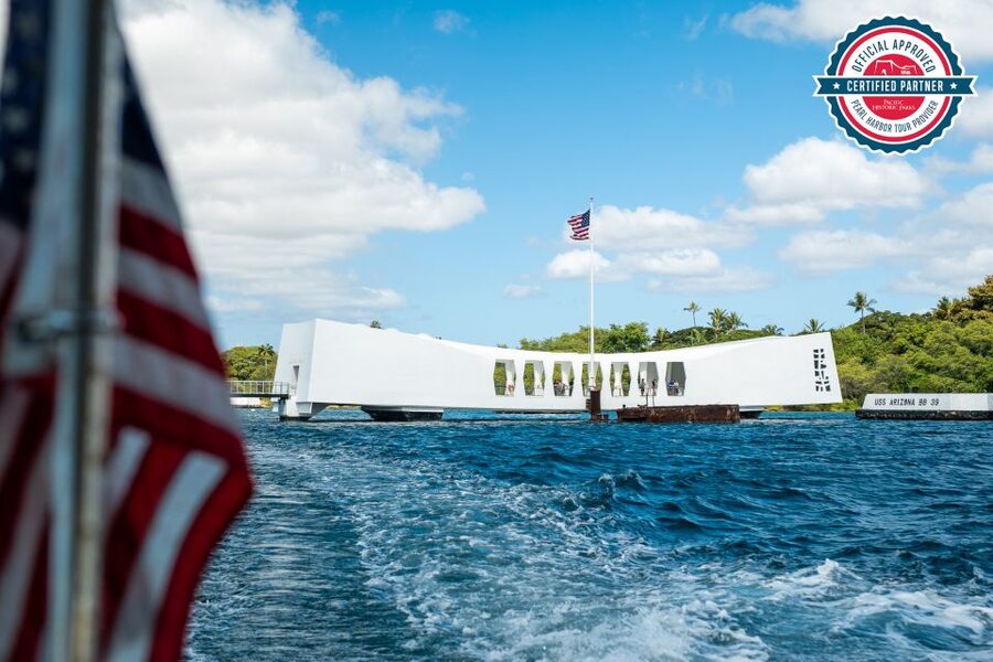 Honolulu: Salute to Pearl Harbor - USS Arizona Memorial Tour - Who should choose this tour?