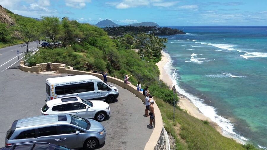 Honolulu: Stunning Views of Oahu! Half-day Scenic Tour - A small-group ride instead of a rental car