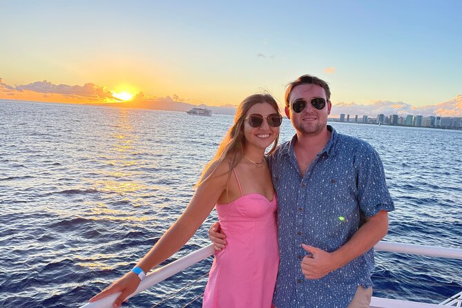 Honolulu Sunset Dinner Cruise with Friday Fireworks Show - A sunset cruise built around one short fireworks show
