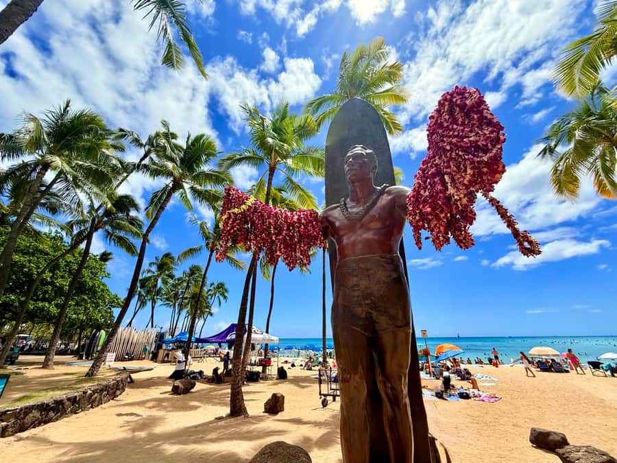Honolulu: Waikiki Food Tour with Local Guide - Malasada, a sweet start with Portuguese roots