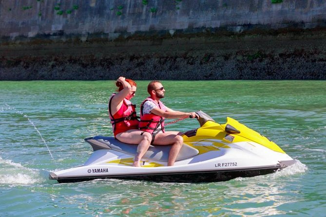 Jet Ski Ride Maunalua Bay. Tandem-2 people ride-price per person - How the price compares with the time on the water