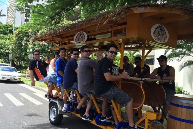 Kaka'ako Bar Tour - Quick take: what makes this tour worth considering