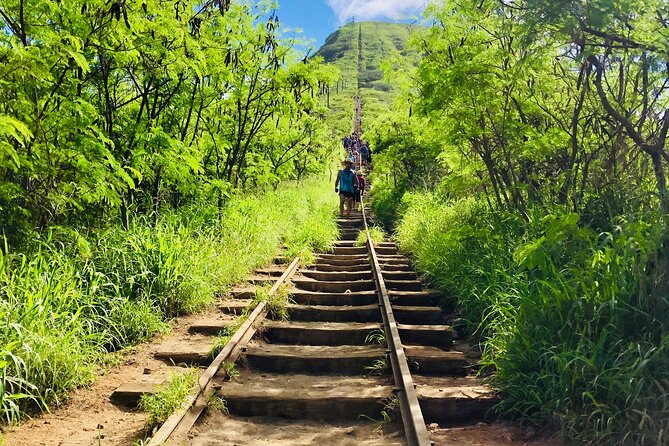 Koko Head E-Bike Ride and Hike Tour - The return ride and the case for a small group