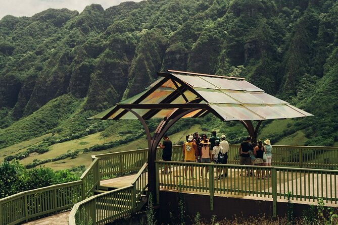 Kualoa Ranch Jurassic Adventure Tour - How the small group changes the ride