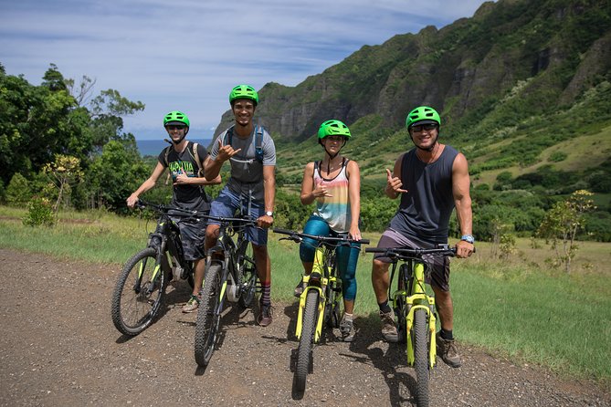 Kualoa Ranch: Novice E-Bike - The safety briefing and test ride