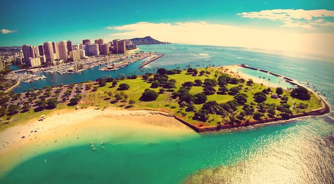 Magic Island Honolulu Stand Up Paddling - Why Magic Island Works for a First Paddle