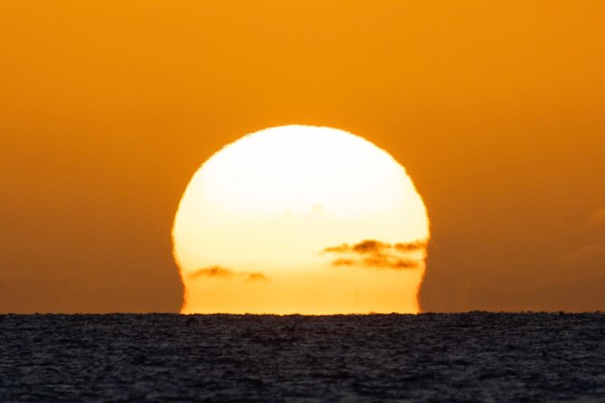 Moana’s Luxury semi-private Sunset Cruise on Nalu - Key points to know before you book