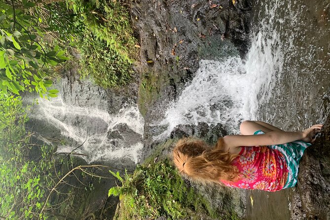 Nature Hike to Waterfall - Halona Blow Hole and Eternity Beach
