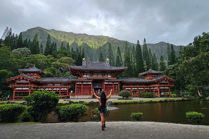 Next Level Oahu Circle Island Tour Snorkel w/Turtles and Byodo-In - Waikiki, Diamond Head, and the volcanic coast