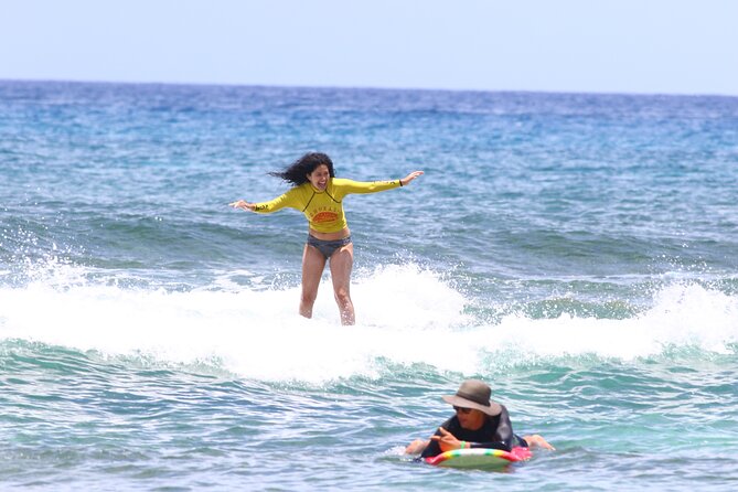 North Shore Surfing Lessons Oahu Hawaii - Getting ready for your first wave