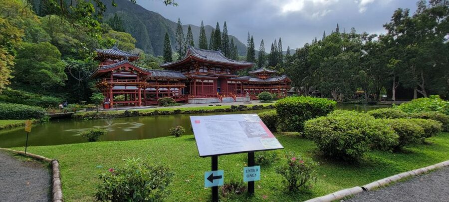 Oahu: 5 Hour Exclusive Car & Driver - ETOHI - Choosing between the day trip and the luau route
