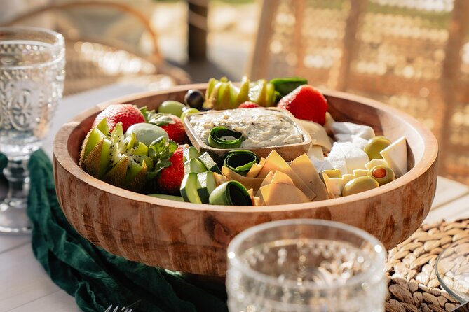 Oahu Beach Picnic: Private, Luxury Experience - What makes this Oahu picnic different