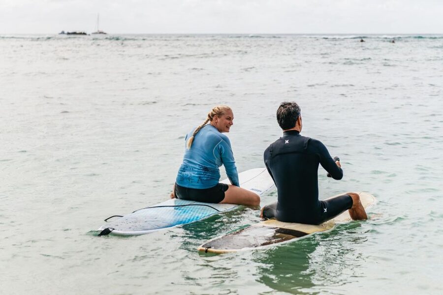 Oahu: Beginner-Friendly Waikiki Beach Surfing Lesson - Why Waikiki works for a first surf lesson