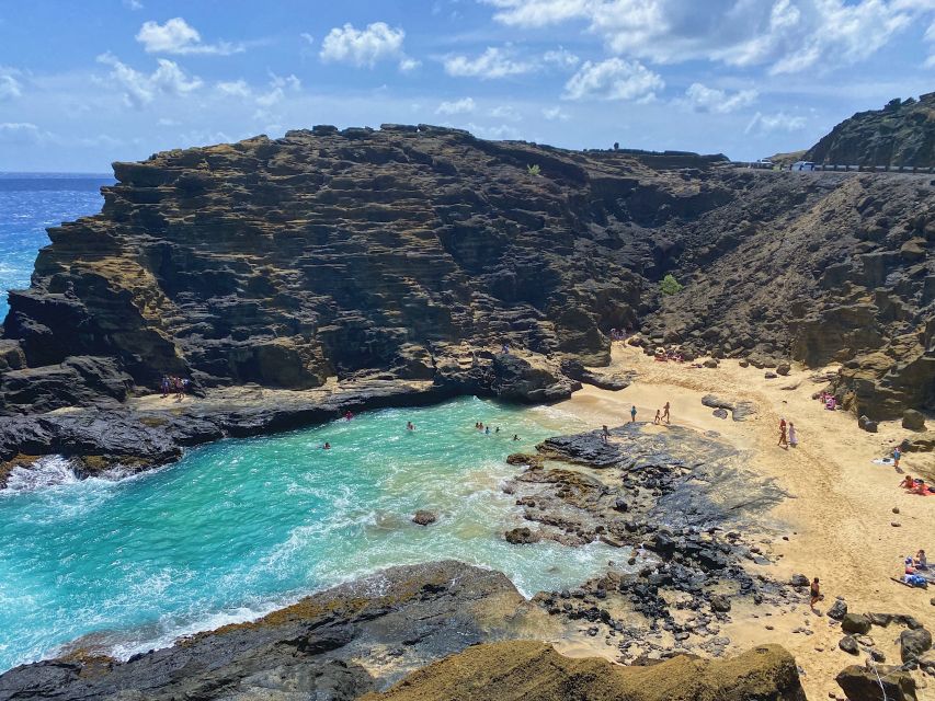 Oahu: Diamond Head Crater Hike and North Shore Experience - Lunch at Kahuku Sugar Mill