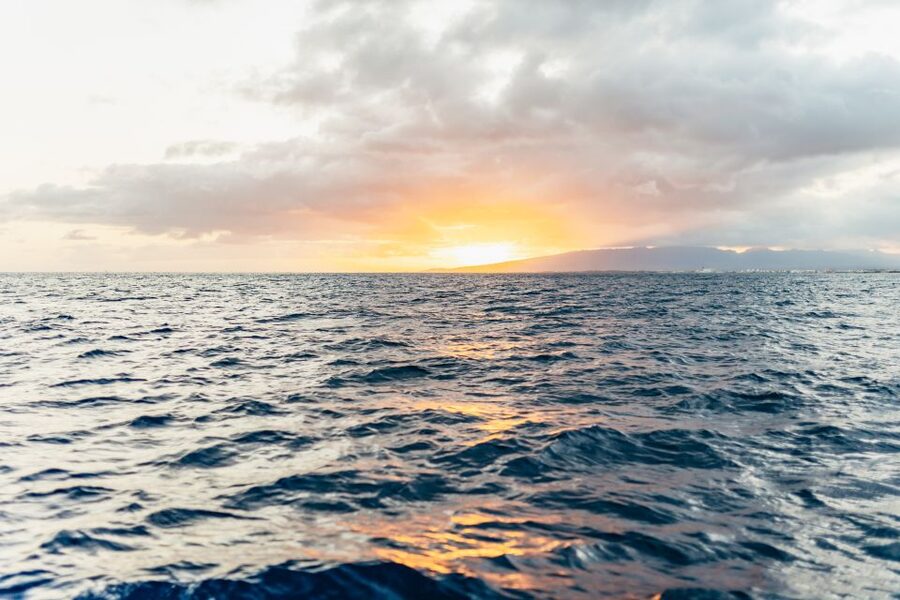 Oahu: Diamond Head Cruise with Drinks & Appetizers - A sunset view that earns its place in your Waikiki plans