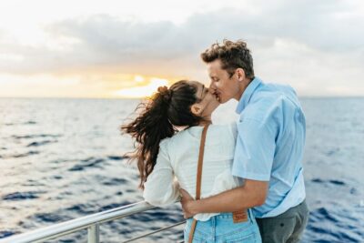 Diamond Head Cruise with Drinks & Appetizers