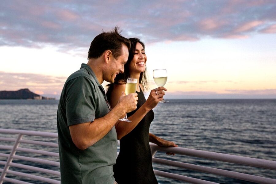 Oahu: Friday Night Fireworks Cocktail Cruise - Who will enjoy this most?
