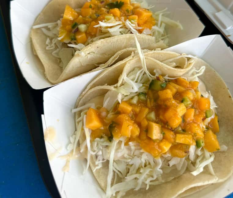 Oahu: Full-Day Guided Hawaiian Food and Photo Tour - Poke and traditional Hawaiian dishes at Oahu Grill