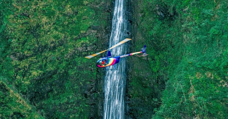 Oahu: Helicopter Tour with Doors On or Off - From Honolulu Harbor to Diamond Head