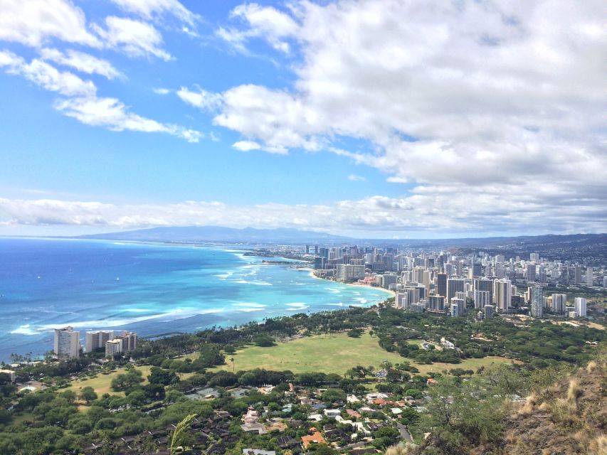 Oahu: Honolulu to (1st) Diamond Head Shuttle with Malasada - A 1.5-hour self-guided hike at Diamond Head