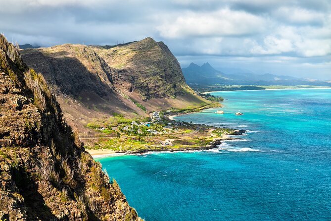 Oahu Island Tour: 13 ppl Max, Snorkel at Turtle Beach + Lunch - Dole Plantation makes a sweet final stop