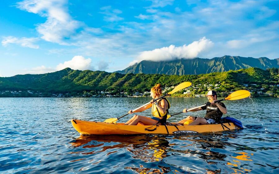 Oahu: Kaneohe Bay Coral Reef Kayaking Rental - Reaching the coral reef after 15 to 20 minutes