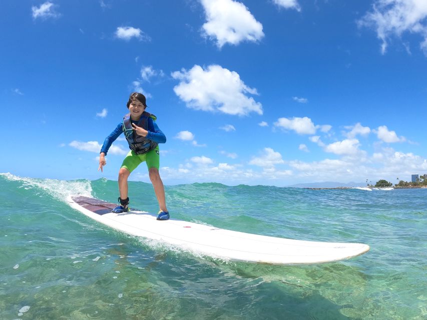 Oahu: Kids Surfing Lesson in Waikiki Beach (up to 12) - The first 20 minutes on Waikiki Beach