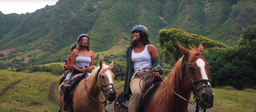 Oahu: Kualoa Hills and Valleys Horseback Riding Tour - Scenery, movie locations, and the limits of the route