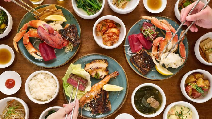 Oahu: Na Lei Aloha Luau in Waikiki with Optional Dinner - Choosing between show-only and the dinner package