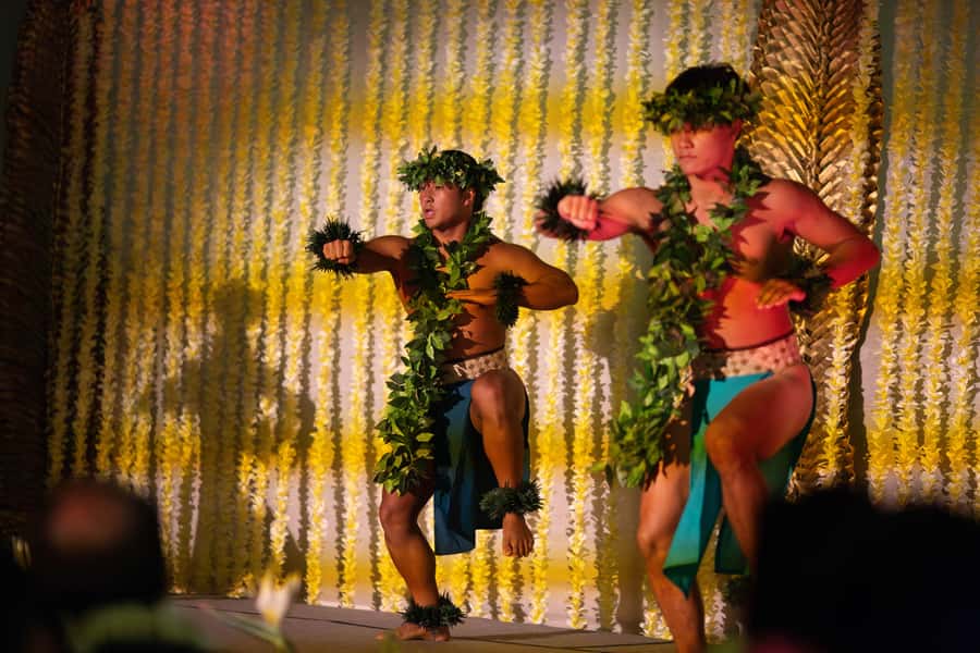 Oahu: Na Lei Aloha Luau in Waikiki with Optional Dinner - How long the evening takes