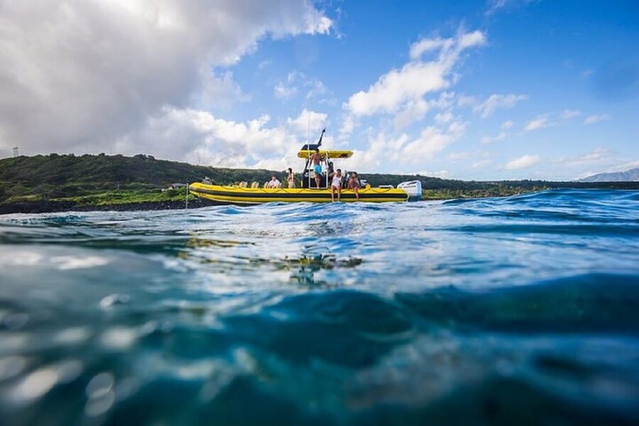 Oahu: North Shore Snorkeling Tour from Haleiwa - Haleiwa meeting point and the yellow Rambo II