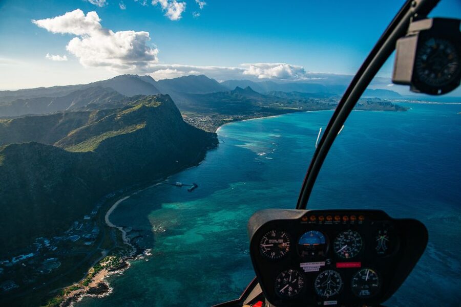 Oahu: Path to Pali 30-Minute Doors On or Off Helicopter Tour - Waikiki and Diamond Head from above