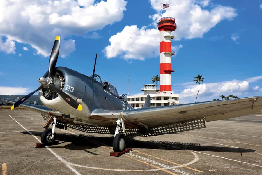 Oahu: Pearl Harbor Aviation Museum Entry Ticket - Reaching Ford Island by shuttle