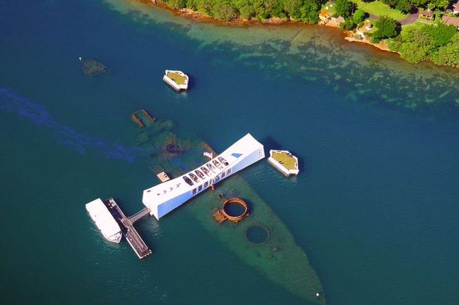 Oahu: Pearl Harbor Complete Experience Passport - The guide can make or break the day