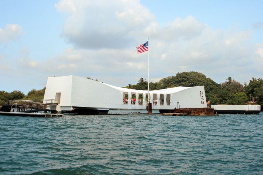 Oahu: Pearl Harbor, USS Arizona, and City Highlights Tour - Key points about this Pearl Harbor tour