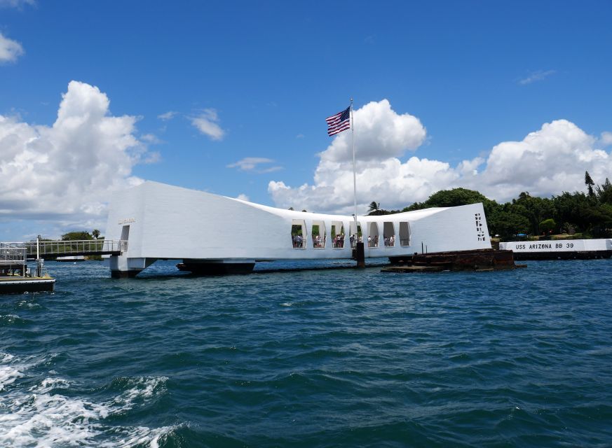 Oahu: Pearl Harbor, USS Arizona, Might Mo, & Honolulu Tour - Why this Pearl Harbor tour works well