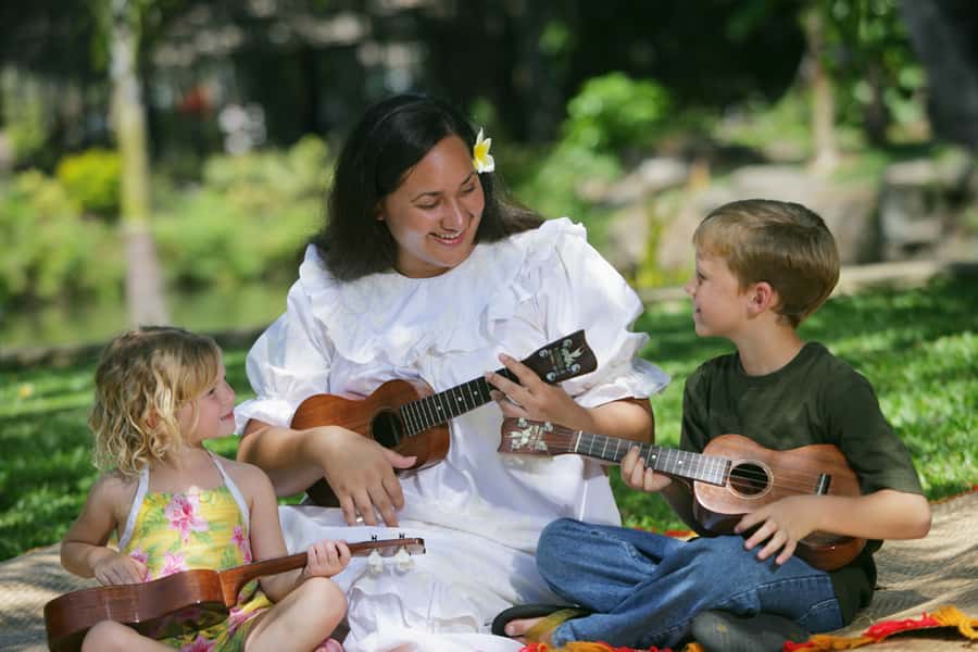 Oahu: Polynesian Cultural Center Island Villages Ticket - Tonga: music, games, and the outrigger canoe
