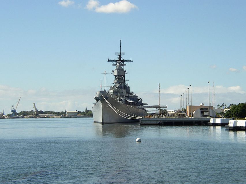 Oahu: Premium Missouri, Arizona & Top of the Tower Tour - Why this Pearl Harbor tour is different