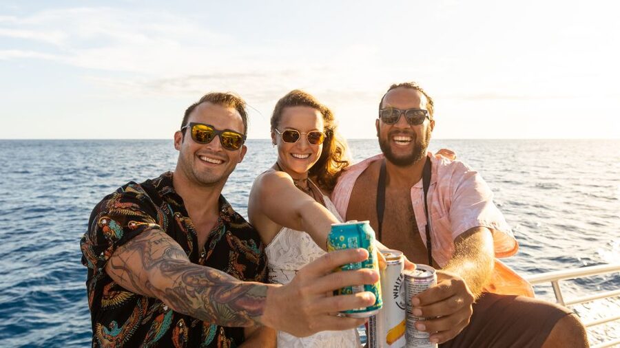 Oahu: Premium Waikiki Sunset Party Cruise with Live DJ - Is $80 a good value?