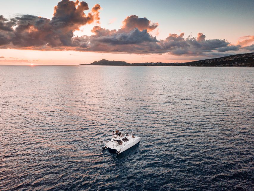 Oahu: Private Catamaran Sunset Cruise & Optional Snorkeling - Should you book the sunset catamaran?