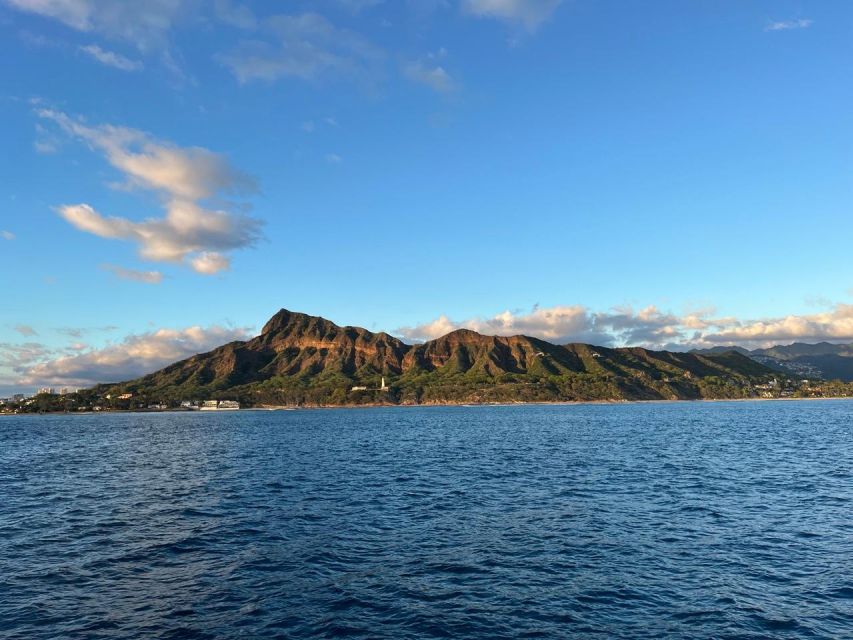 Oahu: Private Catamaran Sunset Cruise & Optional Snorkeling - Sunset on the return to Honolulu