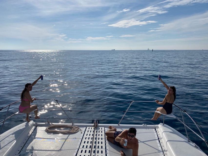 Oahu: Private Catamaran Sunset Cruise & Optional Snorkeling - Small details that affect the value