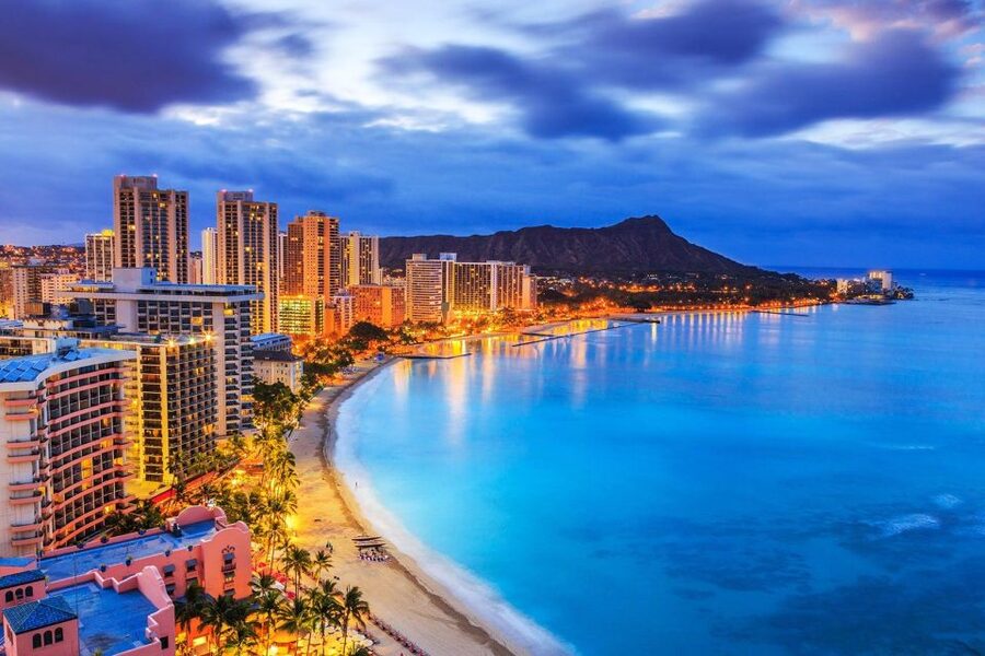 Oahu: Private Transfer to/from Honolulu Airport - Waikiki - Shared shuttle versus private transfer