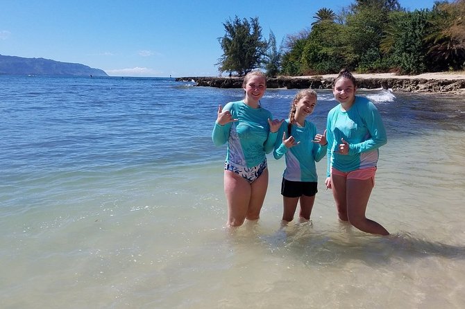 Oahu Semi Private Surfing Lesson - Marjorie’s patient coaching style