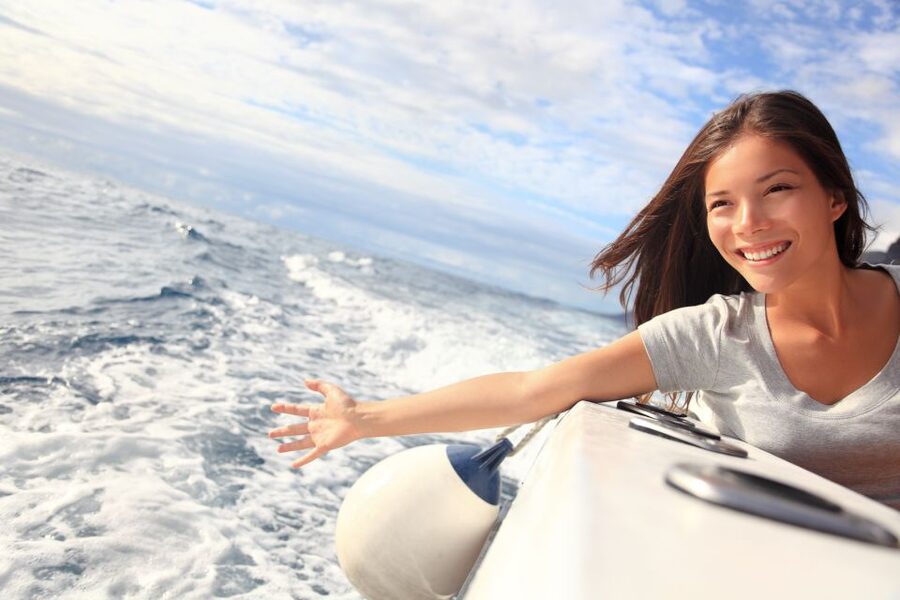 Oahu: Sunset Cruise of West Oahu with Drinks and Appetizers - Who will enjoy this West Oahu sail