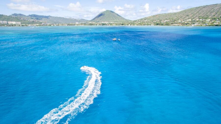 Oahu: Tandem Jet Ski Adventure on Maunalua Bay - What 30 minutes on a tandem WaveRunner feels like